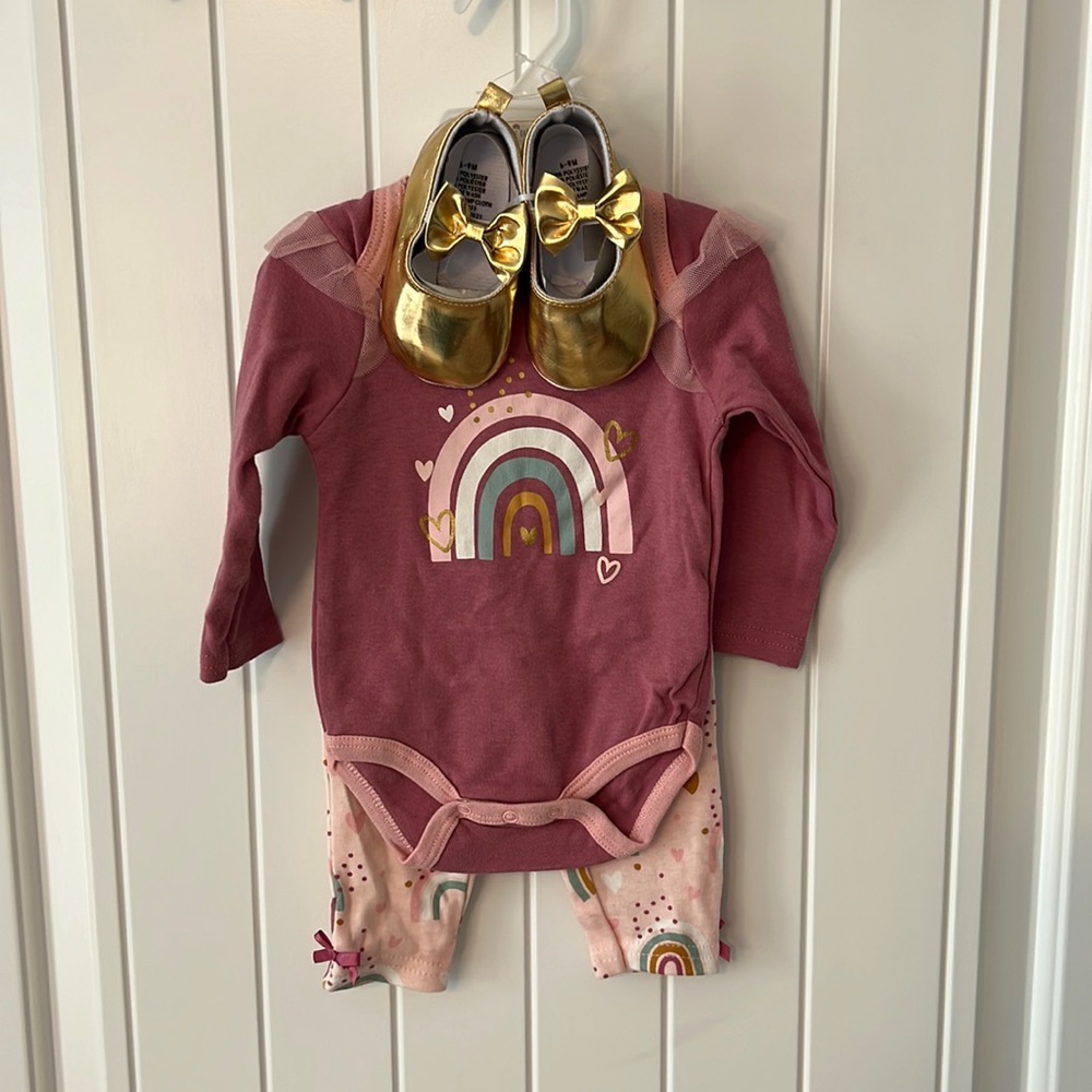 Bloomin’ Baby 3 Piece Outfit Onesie Pants Shoes 6-9 Months